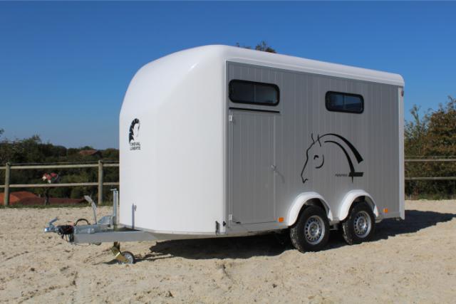 Van caballos Cheval Liberté minimax 3 Caballos 2024 Nuevo